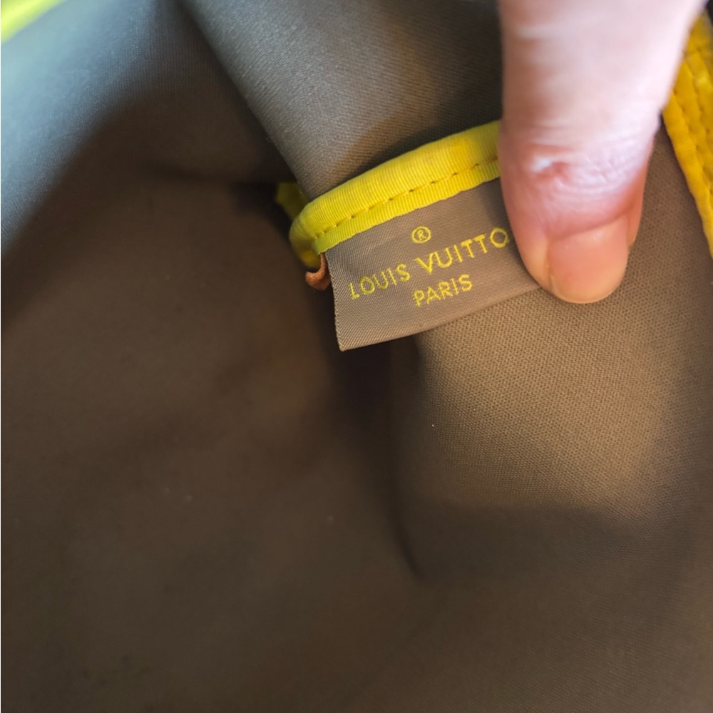 Authentic Louis Vuitton pouch case - image 4